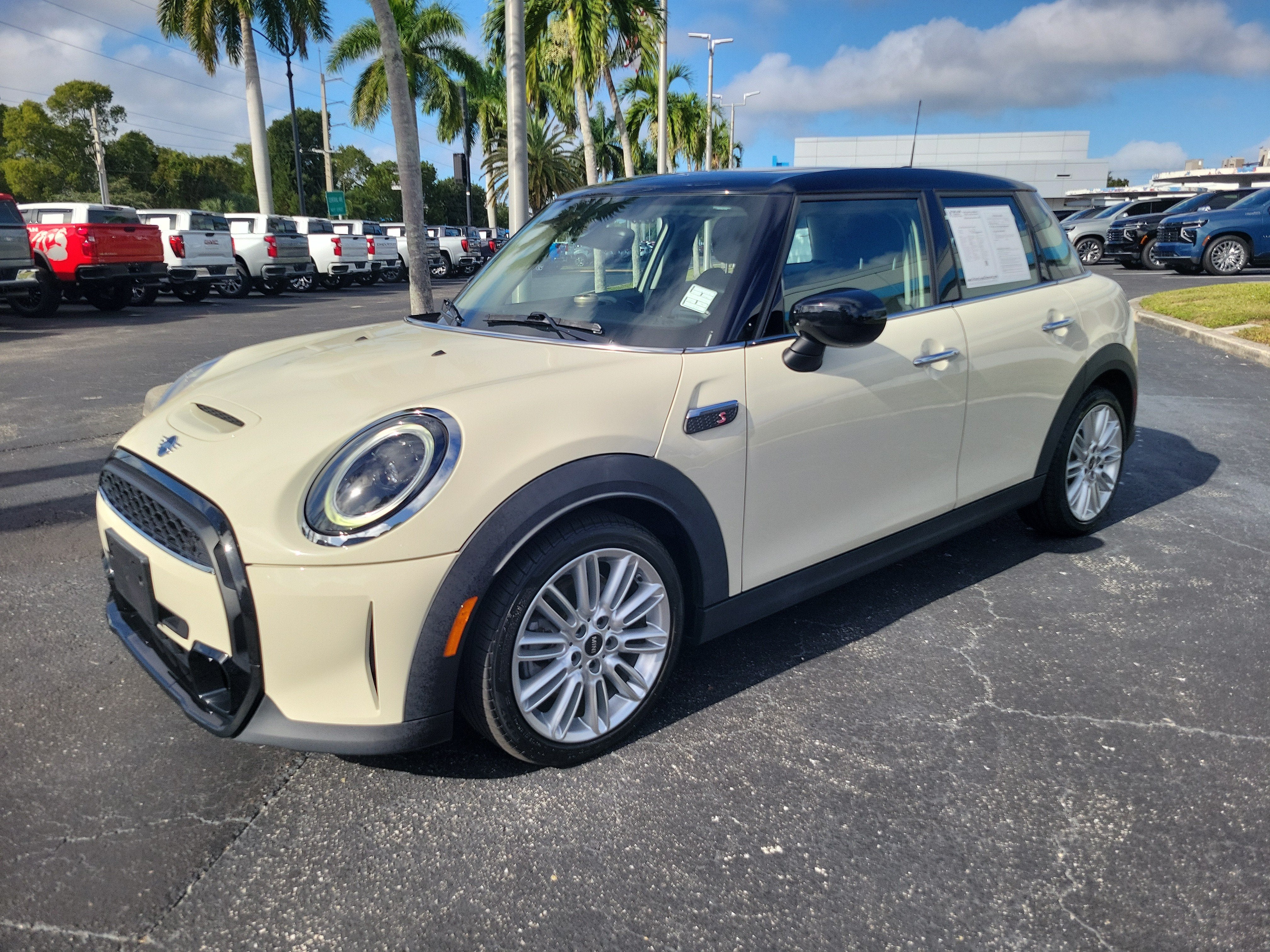 2022 MINI Hardtop 4 Door Cooper S