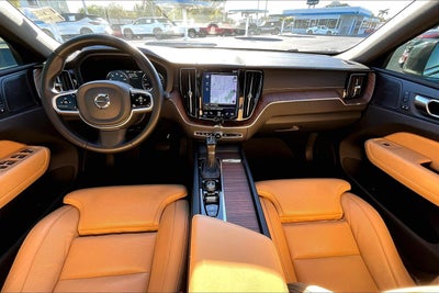 2021 Volvo XC60 Inscription