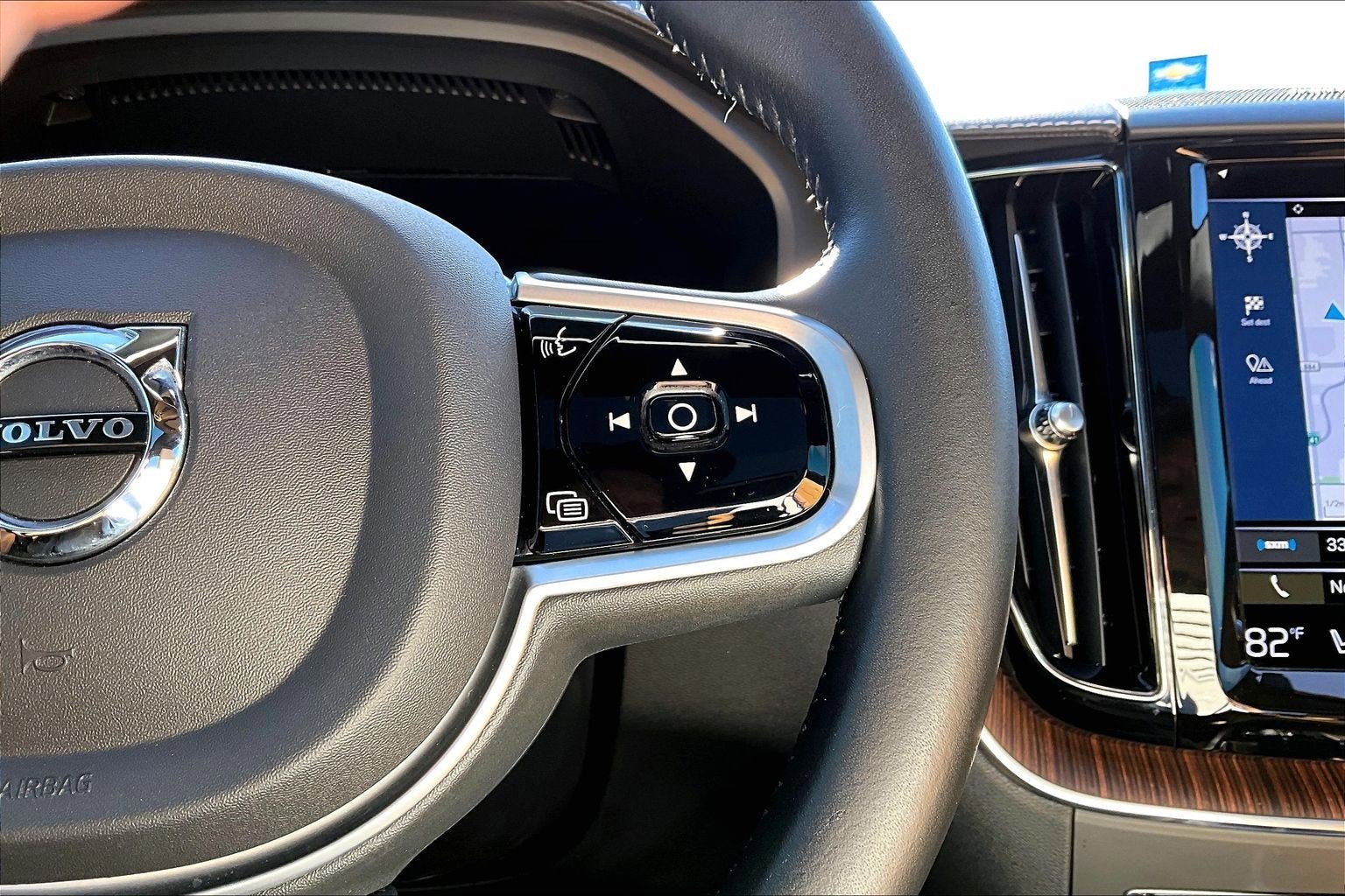 2021 Volvo XC60 Inscription