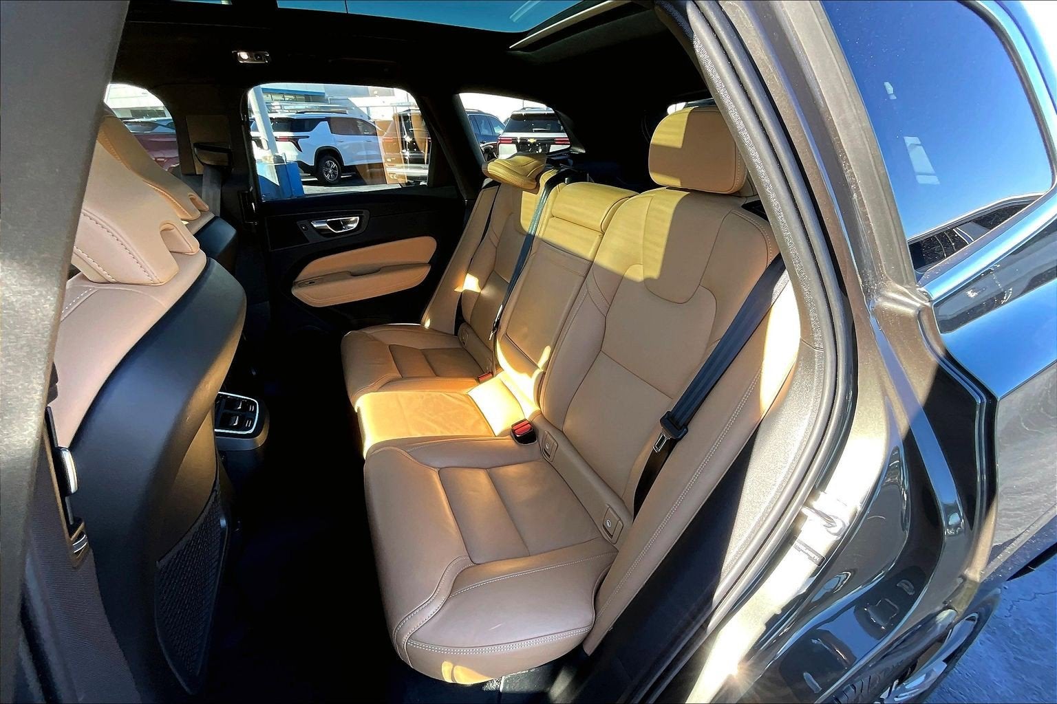 2021 Volvo XC60 Inscription